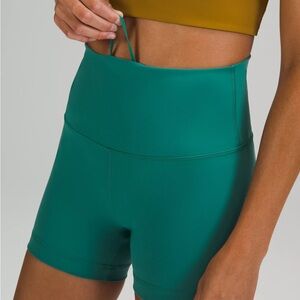 Lululemon Wunder Train High-Rise Short 4"